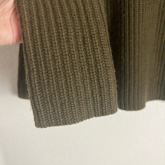 Theory Army Green Wool Cashmere Sweater Size Petite - Picture 5 of 6